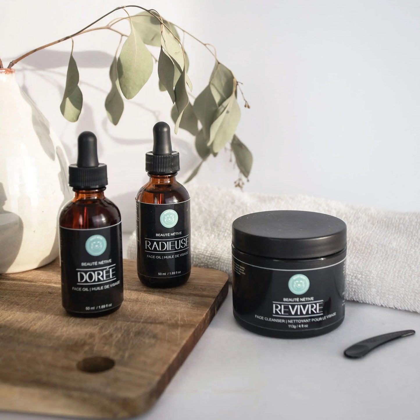 TRIO TRANSFORMATION CLEAR SKIN HYDRATED HYPERPIGMENTATION DULLNESS FRONT